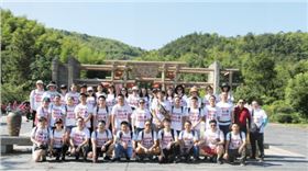 2018年中團建1